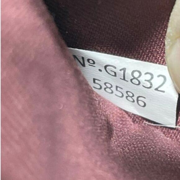 Coach G1832-58586 Smooth Leather Skinny Wallet - Picture 9 of 12